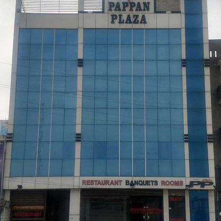 Hotel Pappan Plaza Palwal Eksteriør bilde